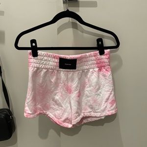 Talentless shorts size medium